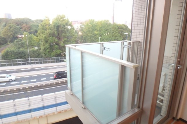 デュオフラッツ芝公園のバルコニー