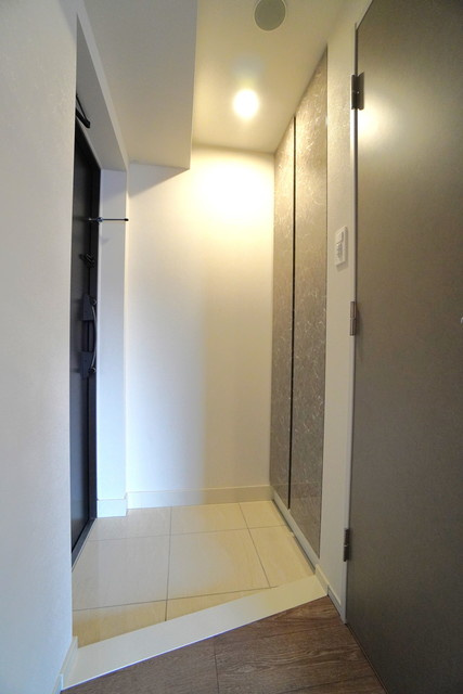 クラリティア浅草の玄関|※写真は同タイプ住戸です。