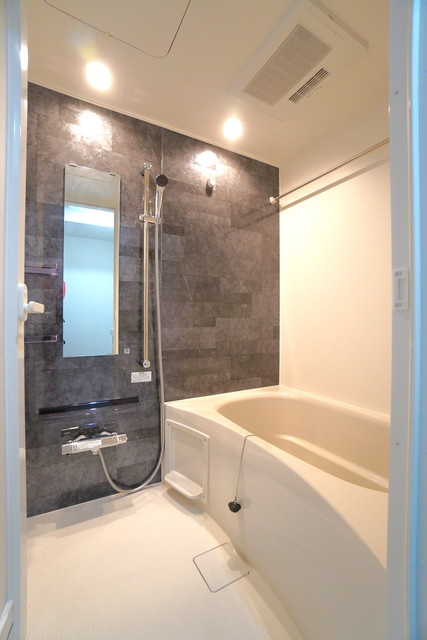 クラリティア浅草の浴室|※写真は同タイプ住戸です。