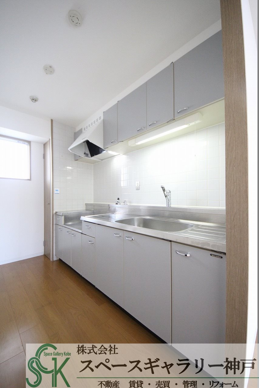 井吹東シティコートのキッチン|※お部屋により仕様が異なる場合があります。