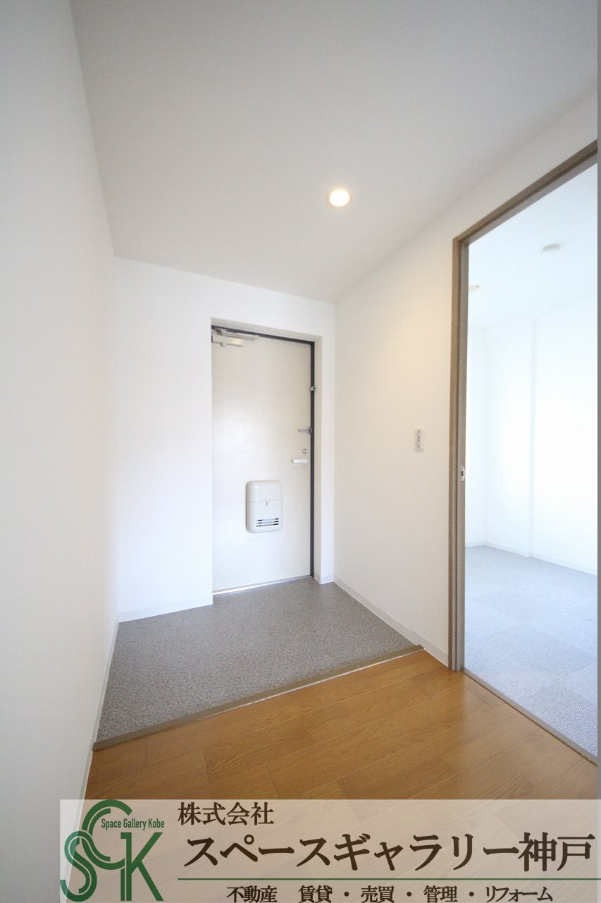 井吹東シティコートの玄関|※お部屋により仕様が異なる場合があります。