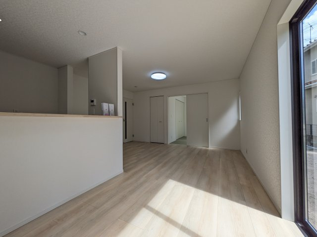 【居間・リビング】