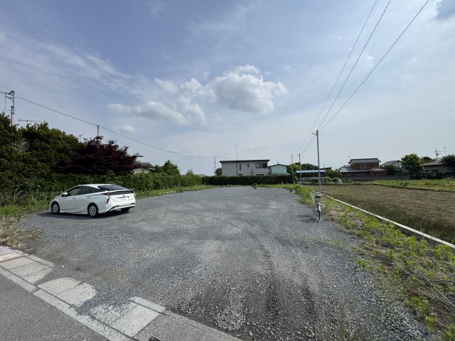 -三丁目不動産-　深谷市石塚　元飲食店の駐車場