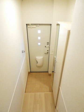 ミミアンジュＢの玄関
