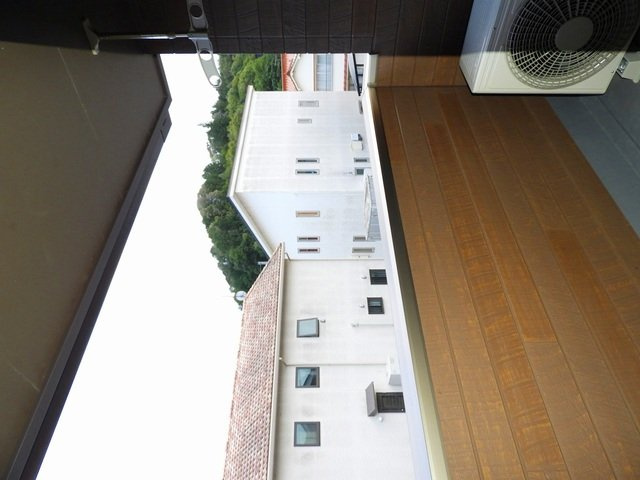 ウッドスプリング有田のバルコニー