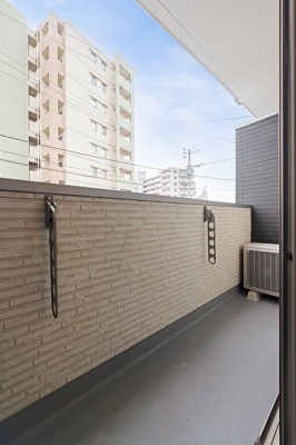 【バルコニー】 | KH箱崎東 | 別号室の写真になります。現況優先。
