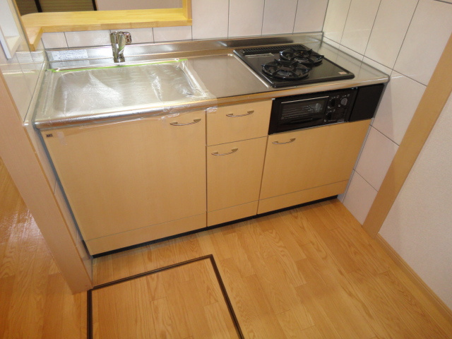 フレッシュパレス堀越のキッチン|キッチン(床下収納付き)