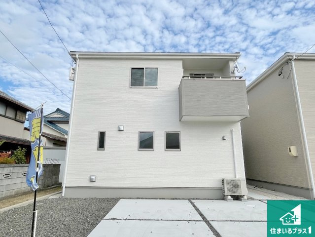 四日市市塩浜町　新築一戸建て