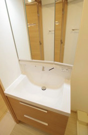 天満橋ケルスコートParkViewの洗面所