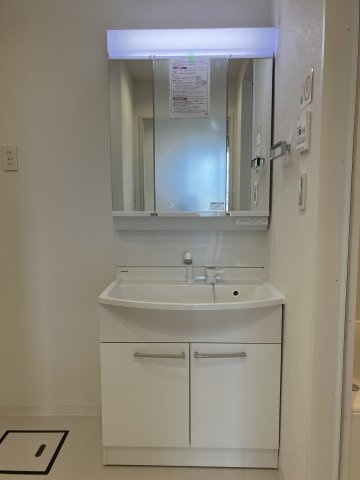 エクセルせんげん台の独立洗面台