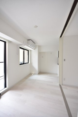 【居間・リビング】 | ERcity’s三宮EAST