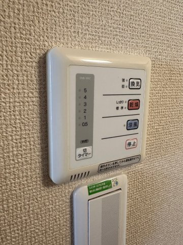 フェンネル千里の内装