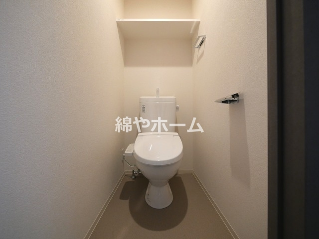 プレサンス東小橋エレディータ のトイレ|落ち着いたトイレです