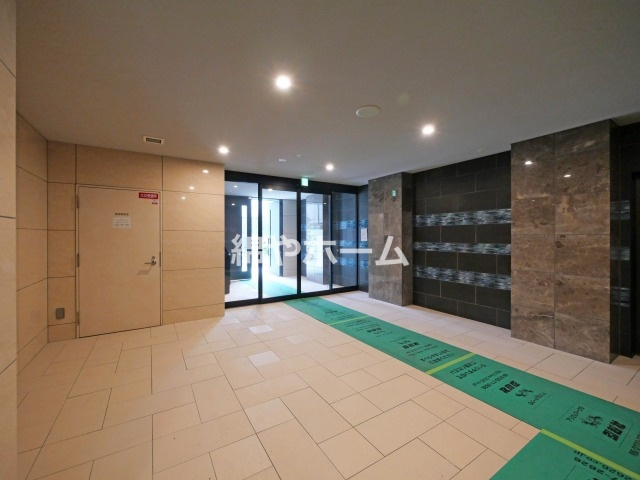 プレサンス東小橋エレディータ のロビー|毎日通るロビーはこのようになっています