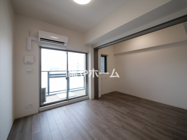 プレサンス東小橋エレディータ の洋室|スタンダードな洋室です