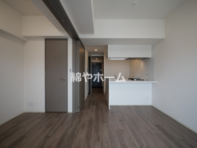 プレサンス東小橋エレディータ の居間・リビング|使いやすいリビングです