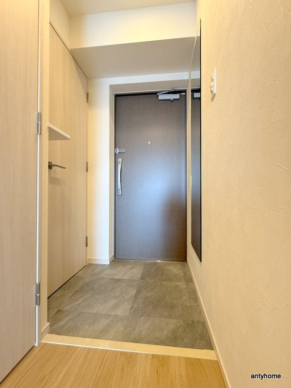 スプランディッド城東関目　仲介手数料無料の玄関