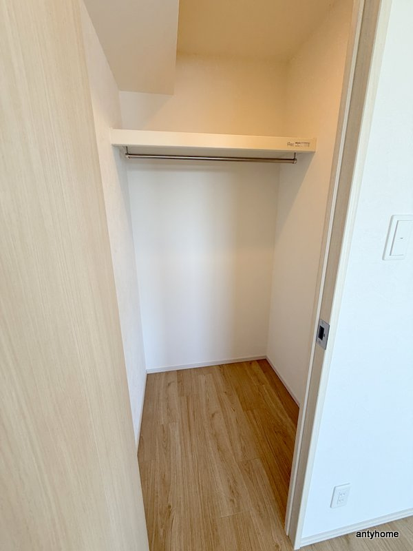 スプランディッド城東関目　仲介手数料無料の収納