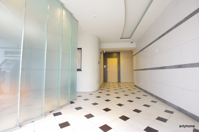 リッジ江坂（旧：ルクレ江坂）　仲介手数料無料のロビー