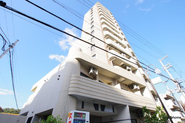 リッジ江坂（旧：ルクレ江坂）　仲介手数料無料