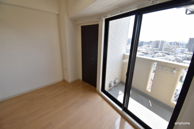 リッジ江坂（旧：ルクレ江坂）　仲介手数料無料の洋室