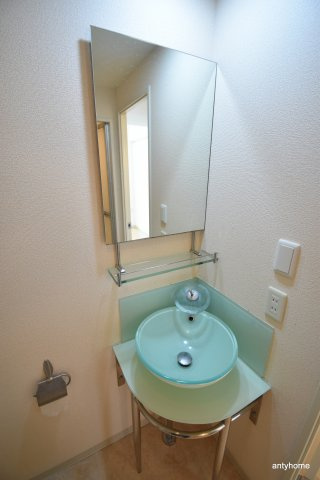 リッジ江坂（旧：ルクレ江坂）　仲介手数料無料の洗面所