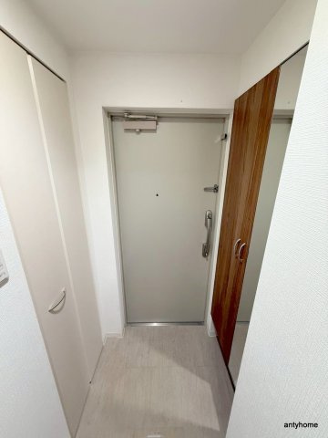 サムティ上町台龍造寺　仲介手数料無料の玄関