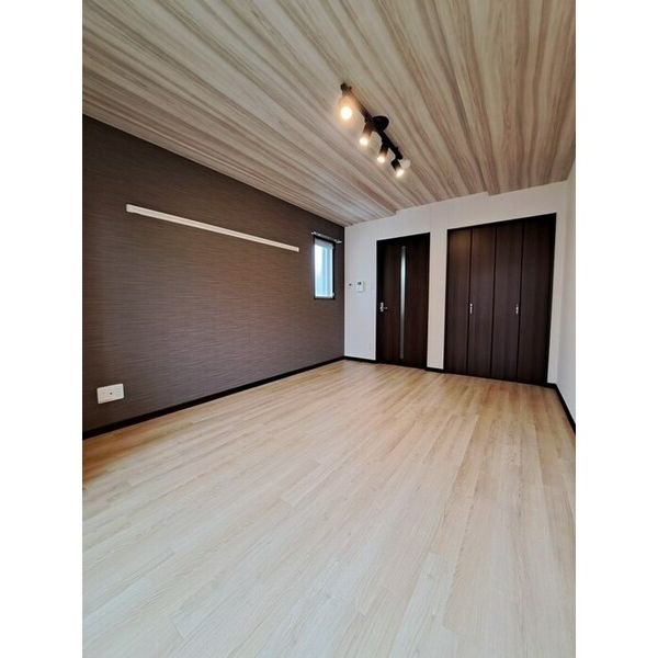 ウイステリア名城　名古屋市賃貸　仲介手数料無料の居間・リビング