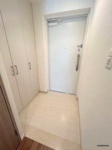 パークアクシス大阪新町　仲介手数料無料の玄関