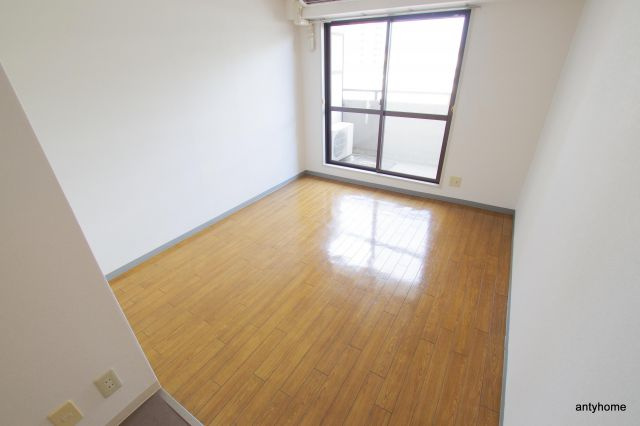 クレール東天満　仲介手数料無料の寝室