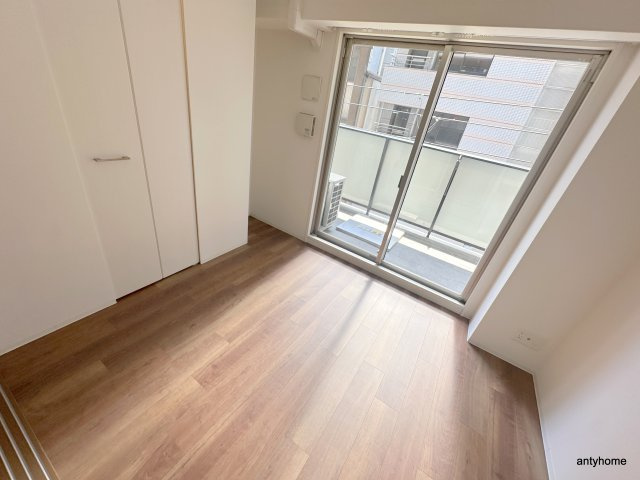 アーバネックス本町　仲介手数料無料の寝室