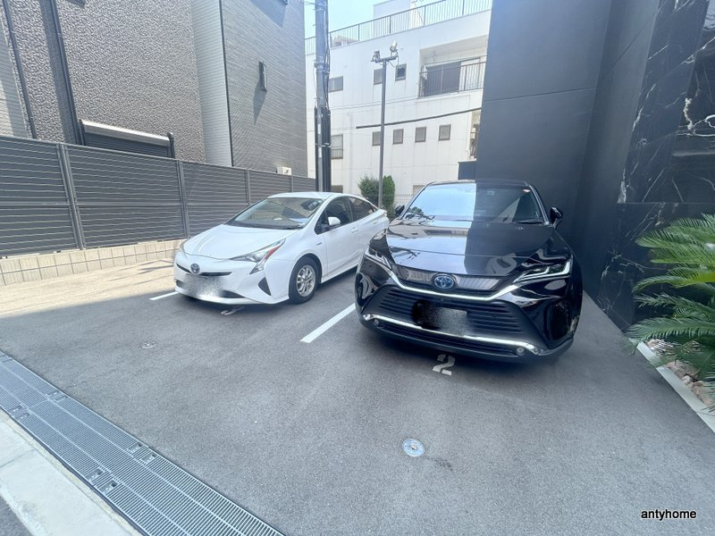 エステムコート大阪福島ルアーナ　仲介手数料無料の駐車場