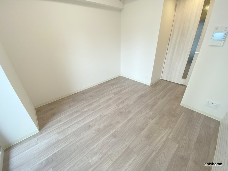 プレサンス松屋町ヴィゴラス 仲介手数料無料の洋室