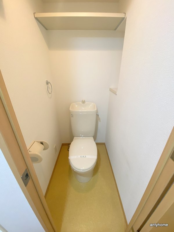 エスリード上本町北　仲介手数料無料のトイレ