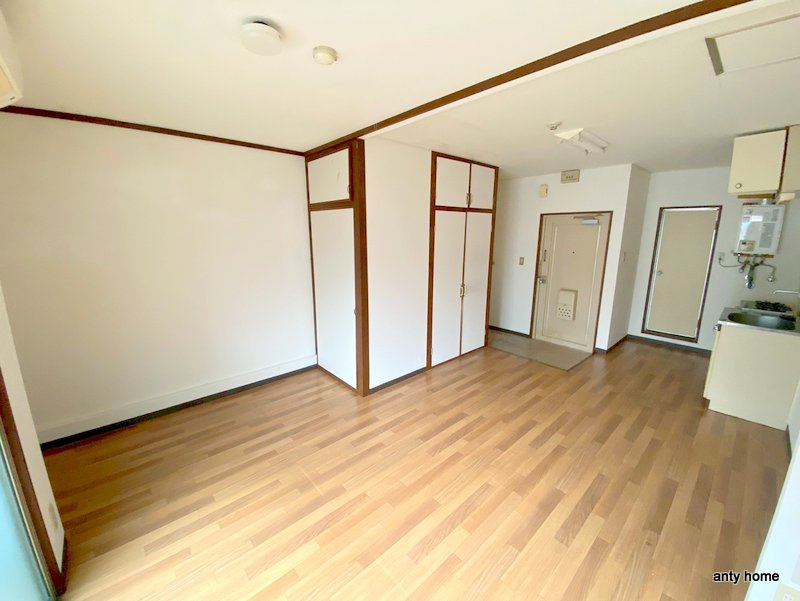 太陽マンション　仲介手数料無料の寝室