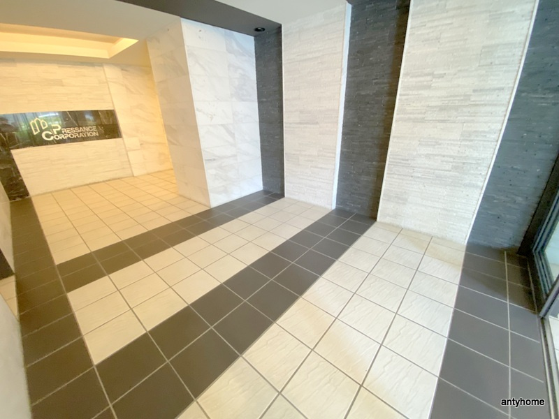 プレサンス松屋町グレース　仲介手数料無料のロビー