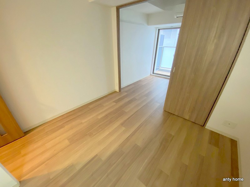 プレサンス松屋町グレース　仲介手数料無料の寝室