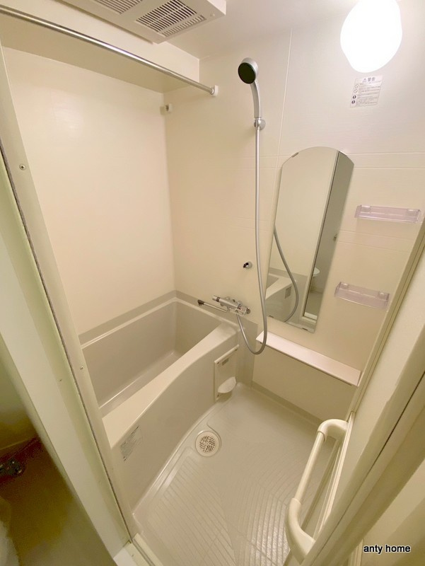 プレサンス松屋町グレース　仲介手数料無料の浴室