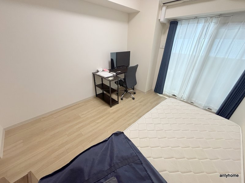 プレサンス松屋町駅前　仲介手数料無料の居間・リビング