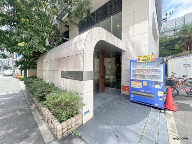 ユーレジデンス淀屋橋　仲介手数料無料のエントランス