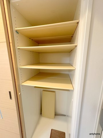 ユーレジデンス淀屋橋　仲介手数料無料の収納