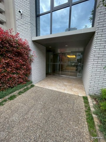 ベリー海老江　仲介手数料無料のエントランス