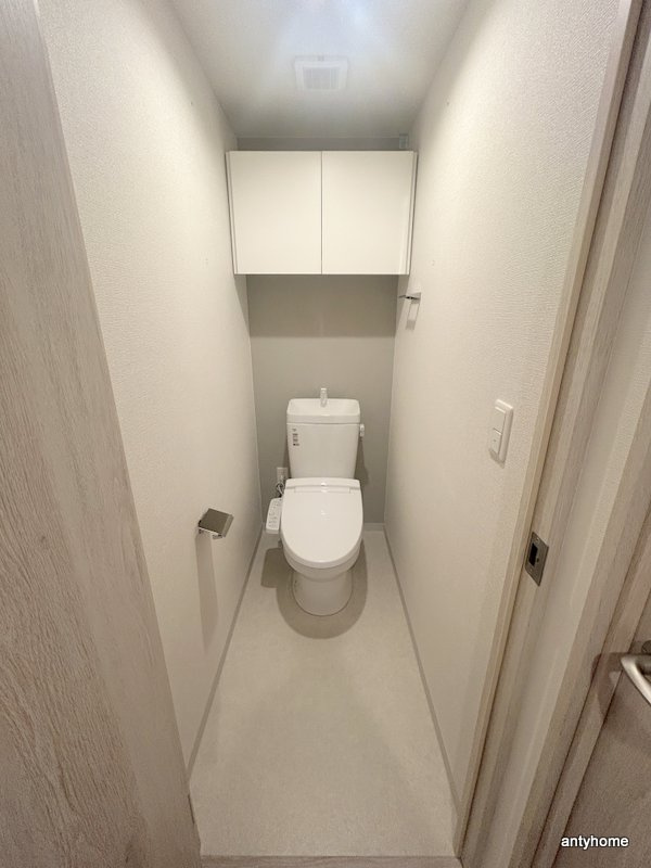 LAZO内久宝寺　仲介手数料無料のトイレ