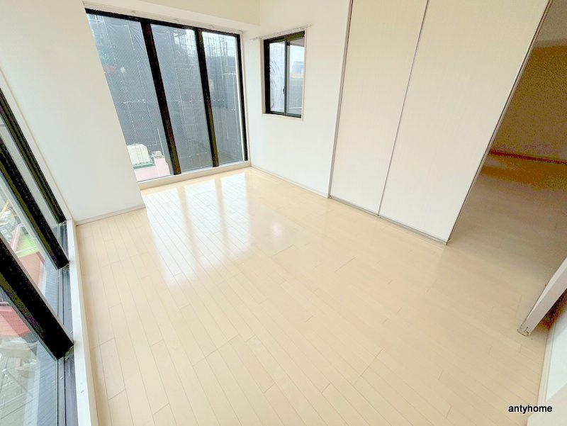 アルグラッドザタワー心斎橋　仲介手数料無料の洋室