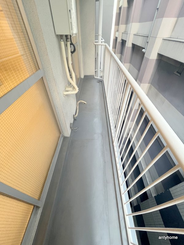 ガレット南森町　仲介手数料無料のバルコニー