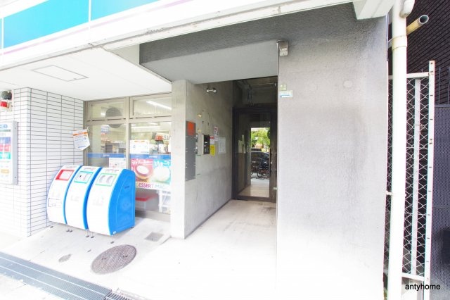 ガレット南森町　仲介手数料無料のエントランス