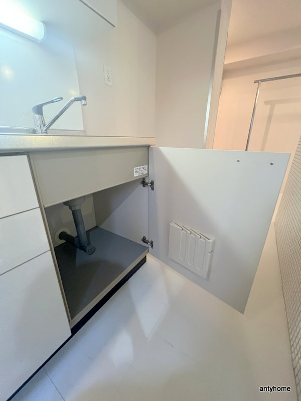 ガレット南森町　仲介手数料無料の収納