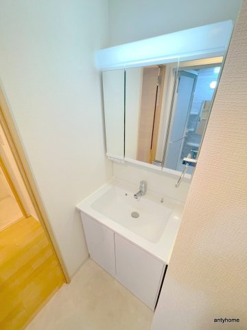 ラクラス長堀橋　仲介手数料無料の洗面所