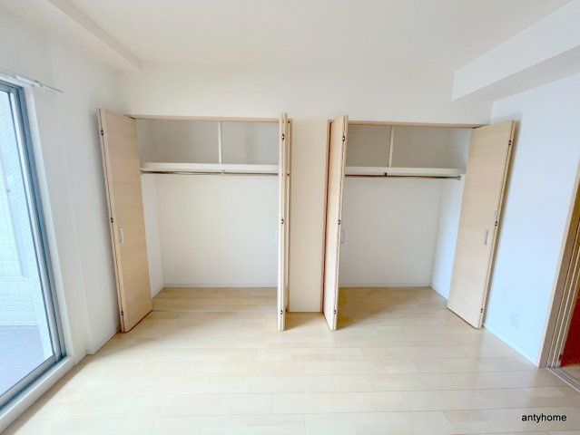 ラクラス長堀橋　仲介手数料無料の収納