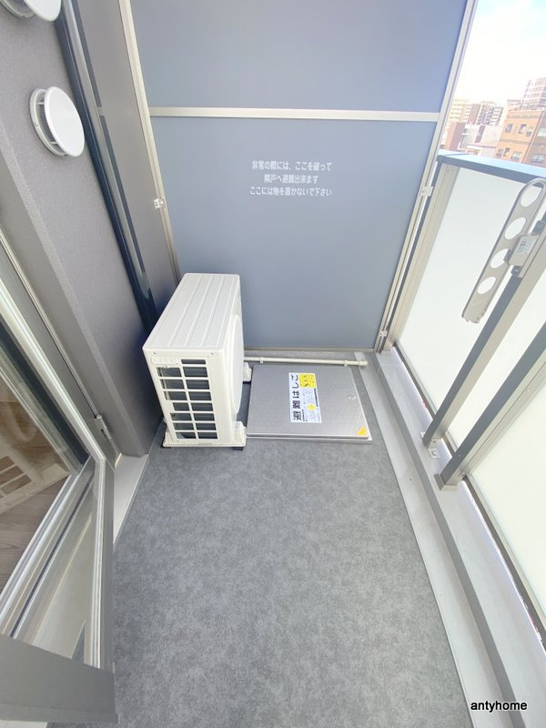 プレサンス天王寺 勝山　仲介手数料無料のバルコニー